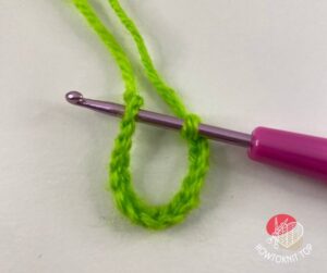 How to crochet Slip Stitch (sl st) (3)